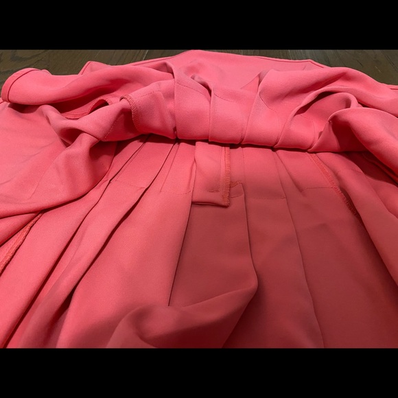 Hot Pink H&M Pleated Skirt - Picture 3 of 3